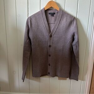 Banana Republic Factory Men's Taupe/Gray V-Neck Button Cardigan XS